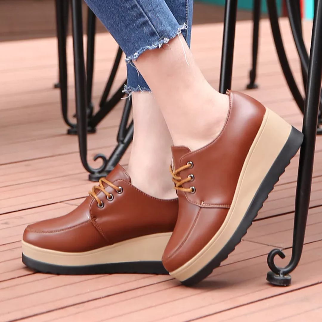 Carlota: Sapatos de plataforma para mulher